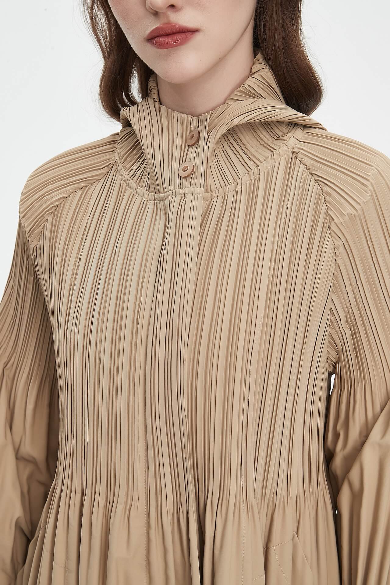 Women's Japanese Pleated Trench Coat with Hood – Lightweight & Breathable