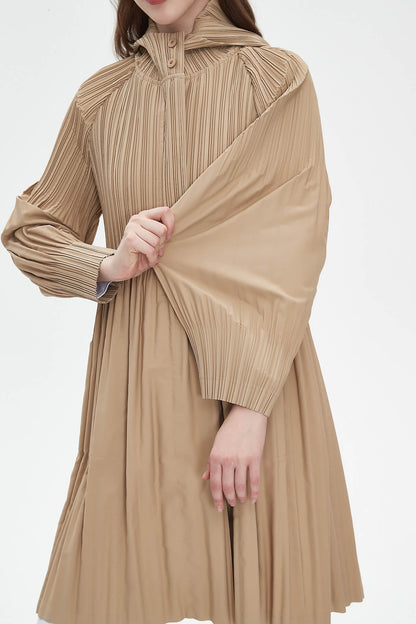 Women's Japanese Pleated Trench Coat with Hood – Lightweight & Breathable