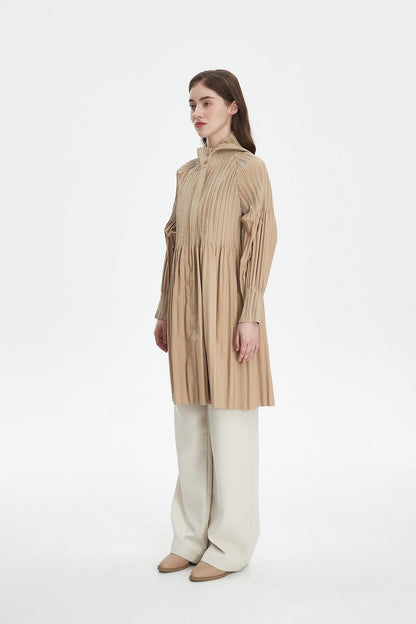 Women's Japanese Pleated Trench Coat with Hood – Lightweight & Breathable